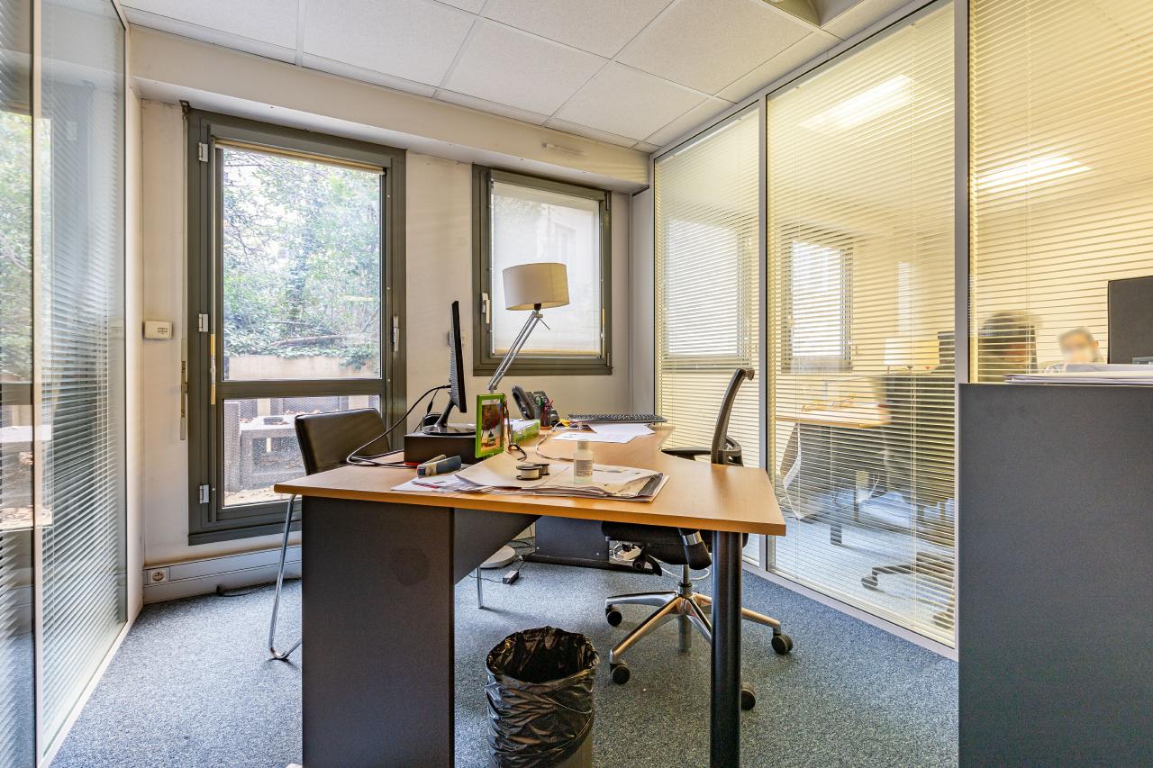 Bureau Paris 165m² Location bureau Paris OLBUR2426714 2